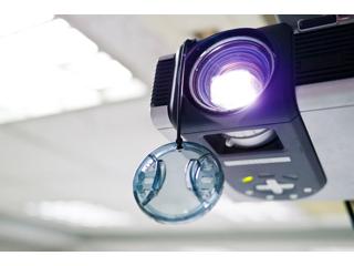 Главные критерии подбора лампы для проектора